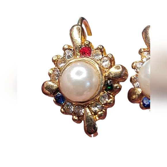 Vintage Faux Pearl & Rhinestone Earrings - Picture 6 of 16